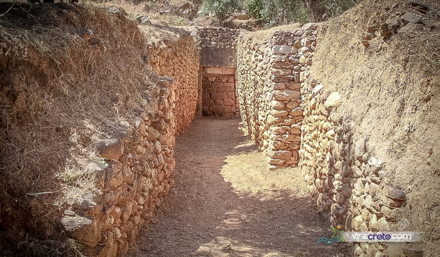 Archaeological Site Of Vaulted Grave Of Maleme Chania
